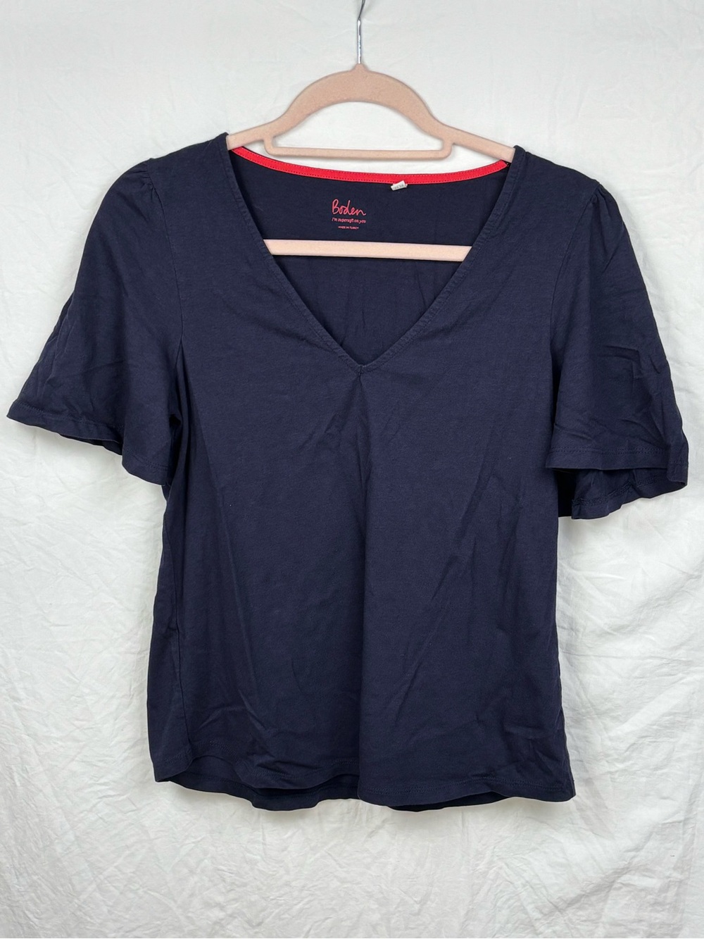 Boden women’s 8 Navy V-Neck Short Flutter Sleeve Tee